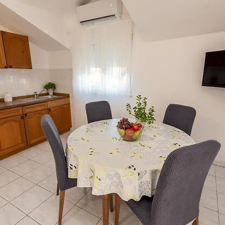 Magnolia Apartment *